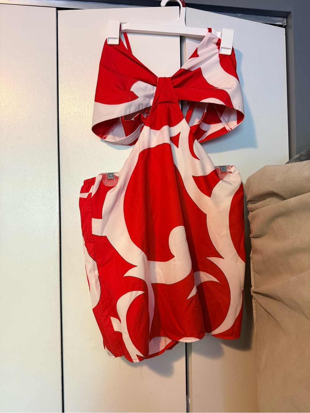 Red & White Print Women’s Skort with Twist-Front Detail